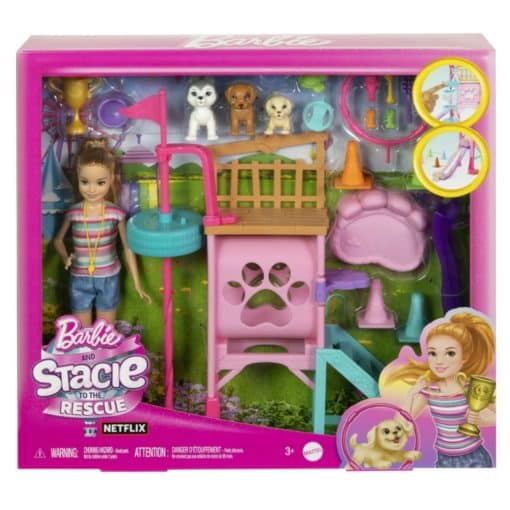 Barbie-setti, johon kuuluu yksi nukke, kolme koiranpentua sekä koirien leikkikenttä ja tarvikkeet