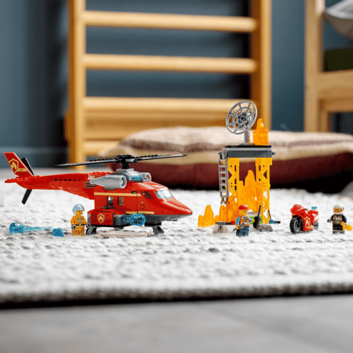 LEGO City 60281 play