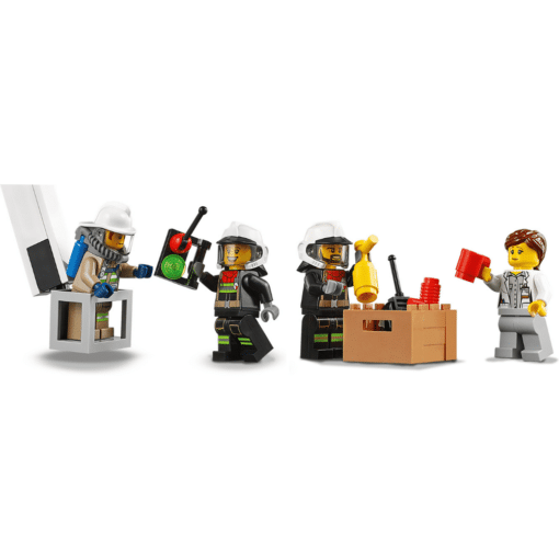 LEGO City 60282 minifigs
