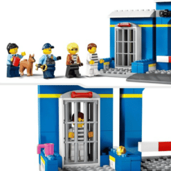 LEGO City 60370 takaa-ajo poliisiasemalla