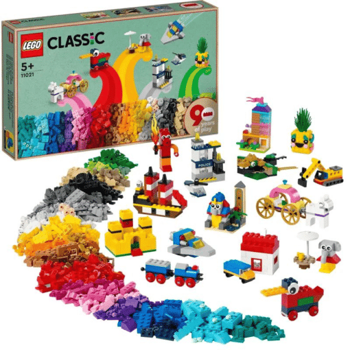 LEGO Classic 11021 90 vuotta leikkien lumoissa