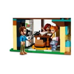 LEGO-Friends-42620-ollyn-Ja-paisleyn-talot