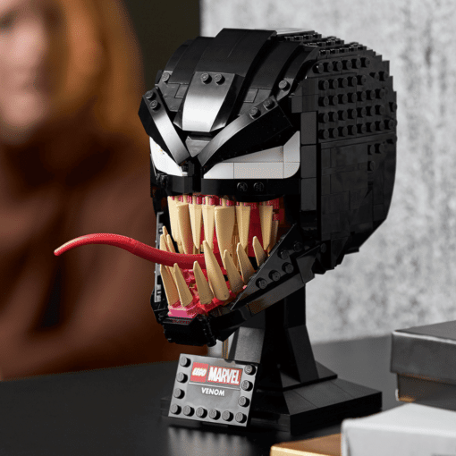 LEGO Marvel Venom display