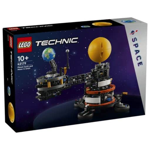 LEGO-Technic-42179-maapallo-ja-kuu-kiertoradalla