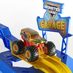 Monster Jam Garage Parkkitalo