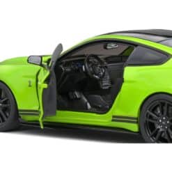 Ford Shelby Gt500 1:18 vihreä Solido